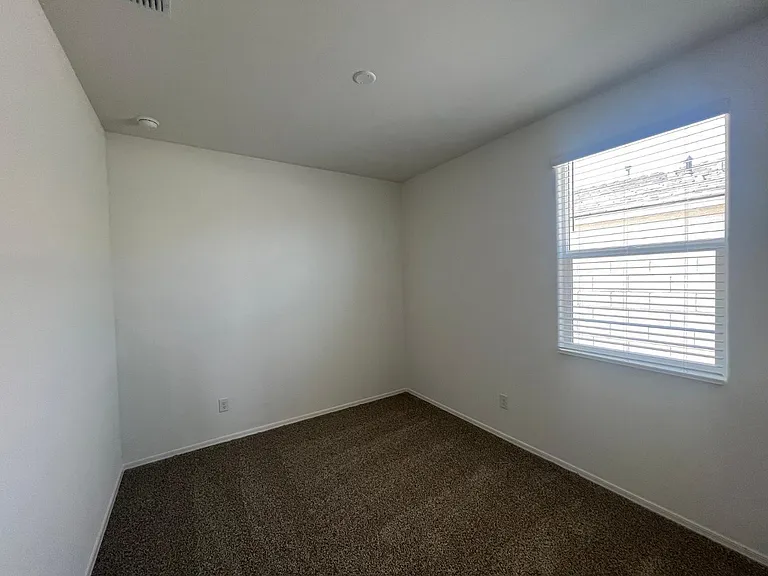 15645 W Desert Hollow Dr — Photo 15