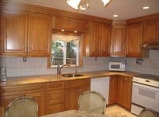 274 Concord Ave, Oceanside, NY 11572
