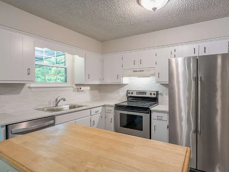 207 Whitnel Dr — Photo 20