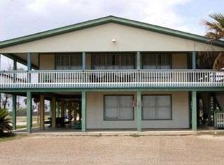 529 N Shore Dr, Port Mansfield, TX 78598