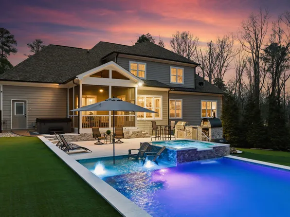 243 Sunset Grove Dr, Pittsboro, NC 27312