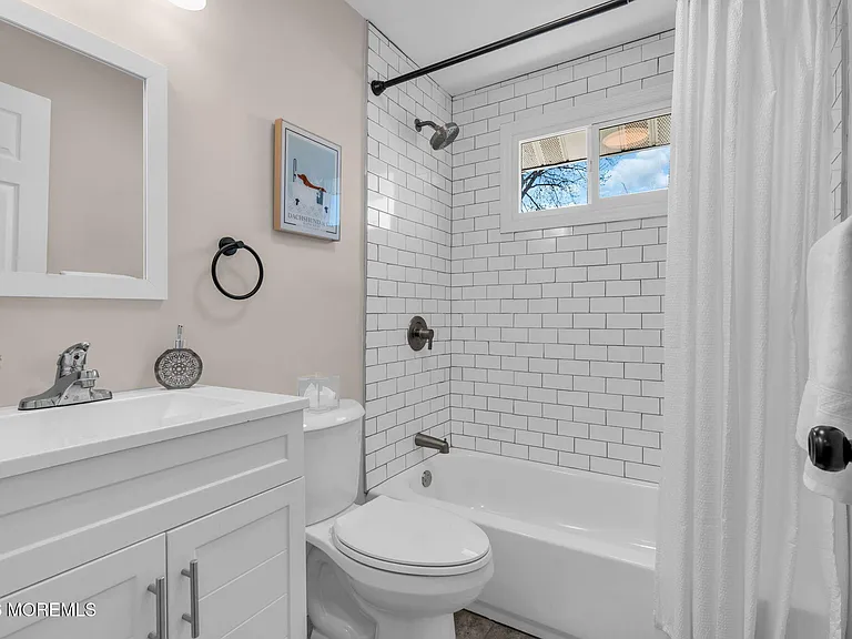 282 Carr Ave #1 — Photo 17