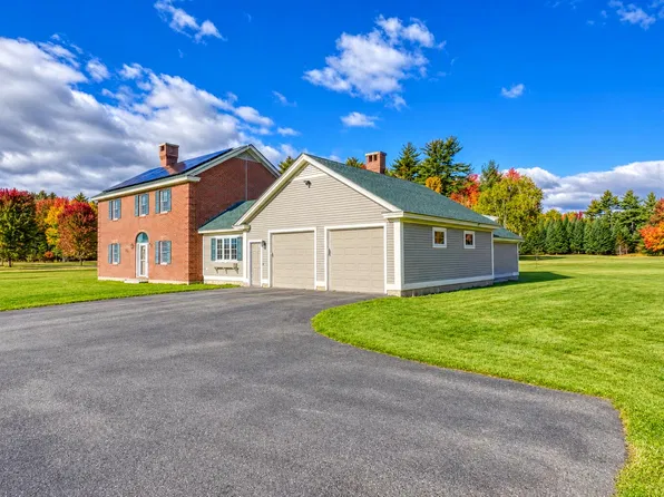 9 Olde Heritage Place, Winslow, ME 04901