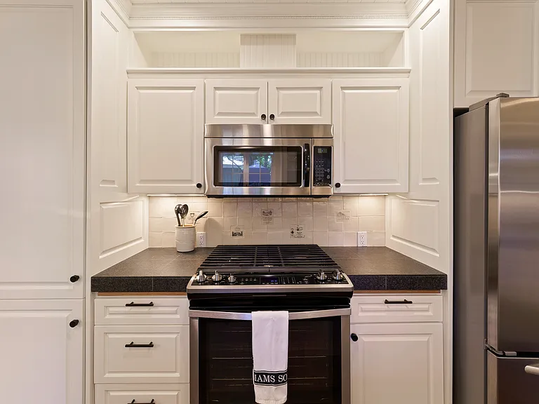 1717 NW Steidl Rd — Photo 13
