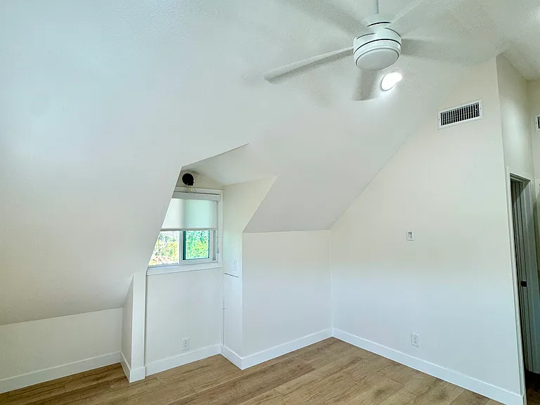 187 Virginia Pl — Photo 26