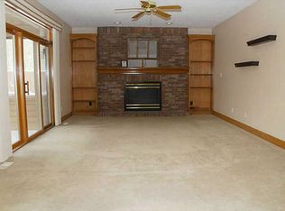 6236 Cherbourg Dr, Indianapolis, IN