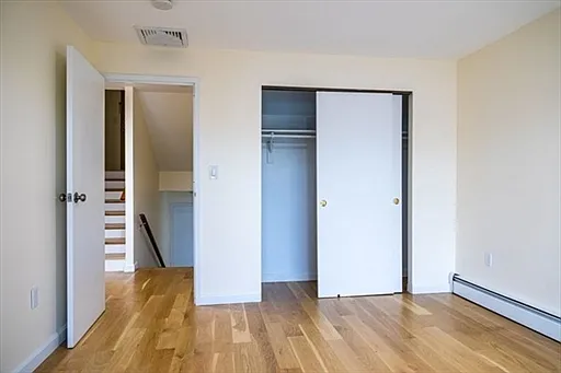 331 Harvard St — Photo 3