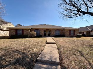 6804 Old Briarstown Rd, Waco, TX 76710