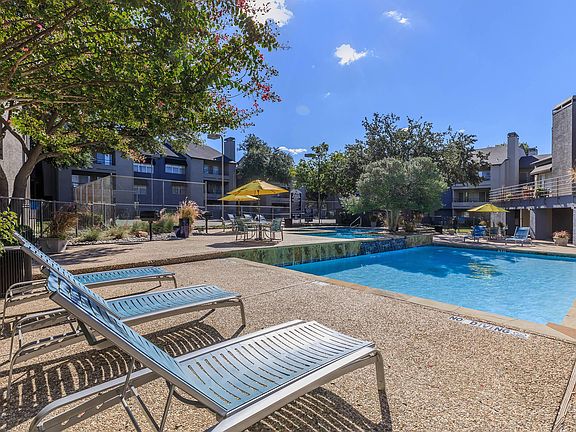4th image of 1217 Americana Ln #4100