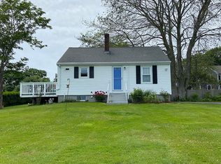 158 Prospect Ave, Middletown, RI 02842
