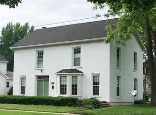 415 E College Ave, Greenville, IL