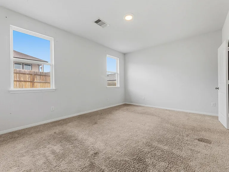 202 Eagle Mountain Trl — Photo 17