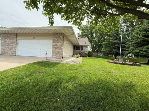 1508 Terrance Cir NE, New Prague, MN 56071