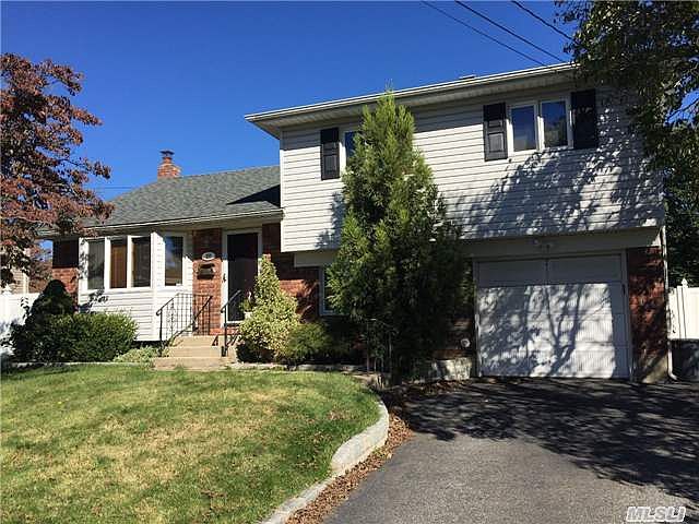 1st image of 27 Bluebell Ln