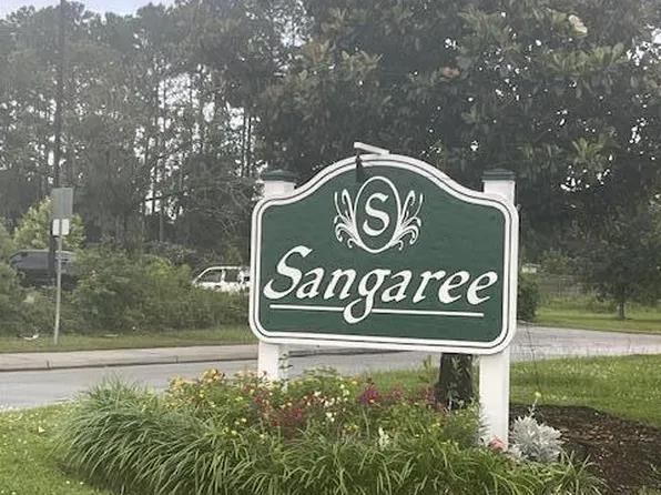 160 Lancashire Rd, Summerville, SC 29486