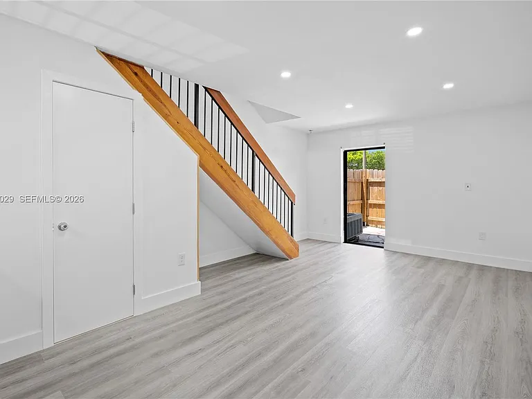 12035 SW 18th St #9-48 — Photo 10
