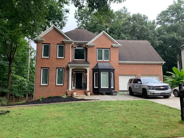 807 Valley Dr, Canton, GA 30114