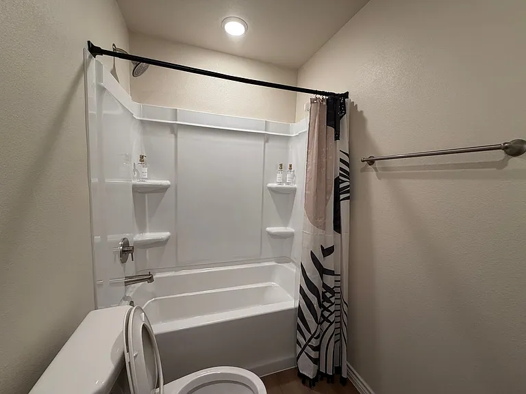 1416 Bajada St — Photo 9