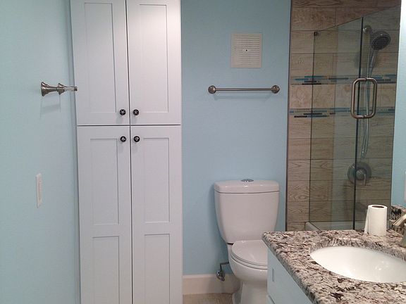 2nd image of 545 Garfield Ave APT 903