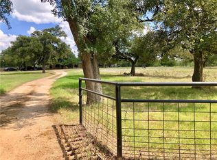 1480 Red Town Rd, Elgin, TX 78621