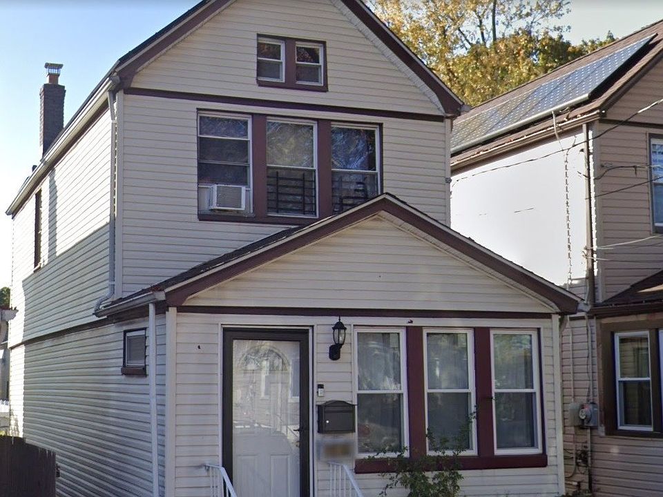2nd image of 110 Union Hall St #34