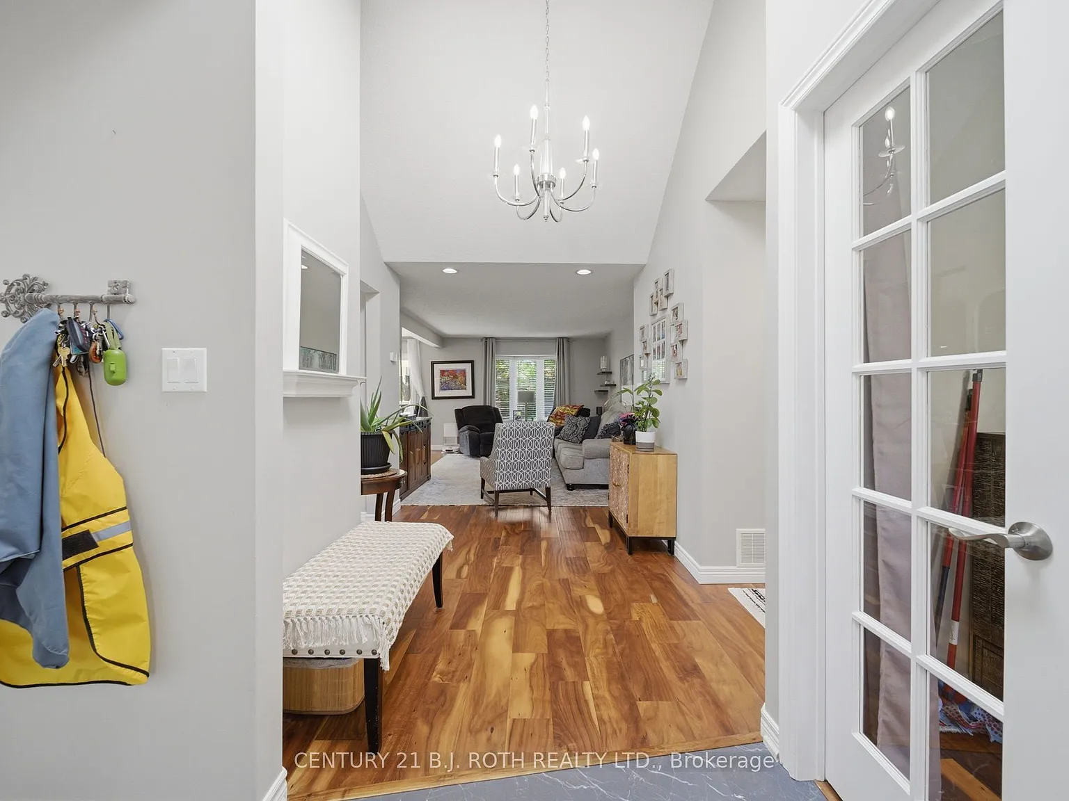 2 bed, $2,500 — Photo 4