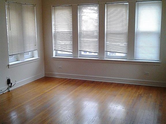 3rd image of 6212 S Albany Avenue # Fl 1ST