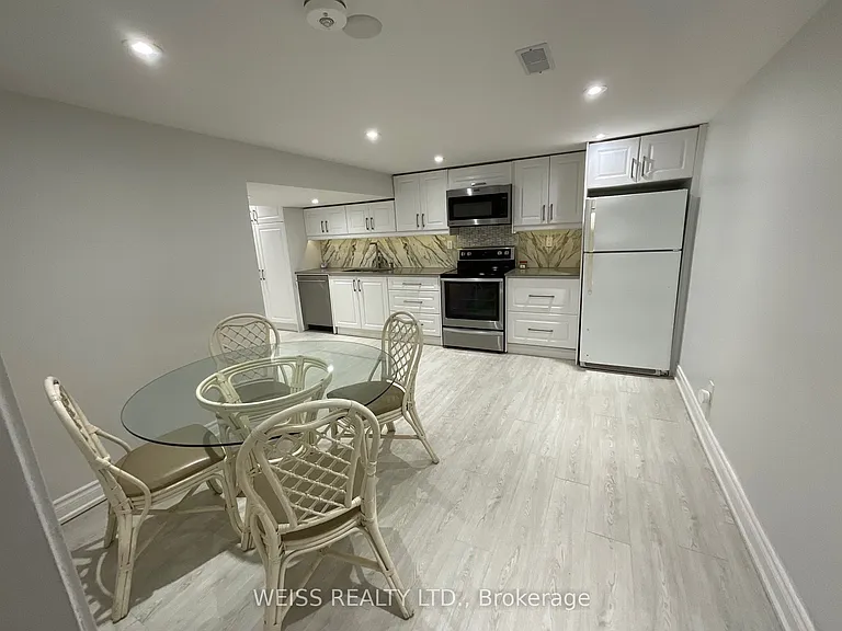55 Addington Ave #B — Photo 7