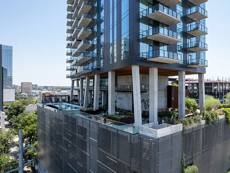70 Rainey St #1703 — Photo 3