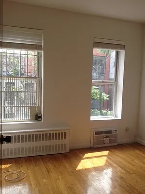 Rented by Jason Rosenberg, LREB | media 56