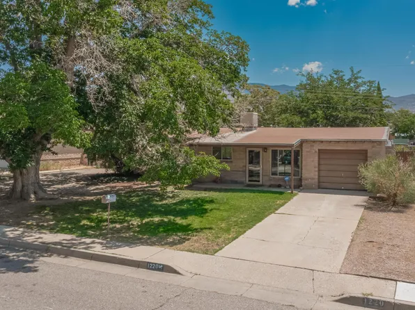 1220 Betts St NE, Albuquerque, NM 87112