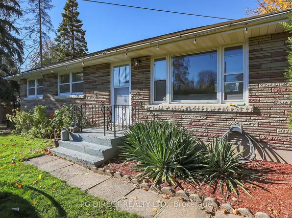 557 Mississagua St, Niagara On The Lake, ON L0S 1J0