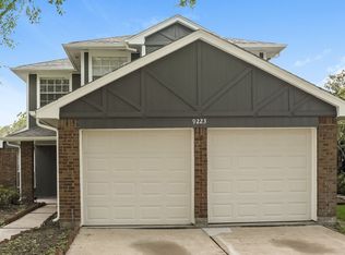 9223 Bristlebrook Dr, Houston, TX 77083