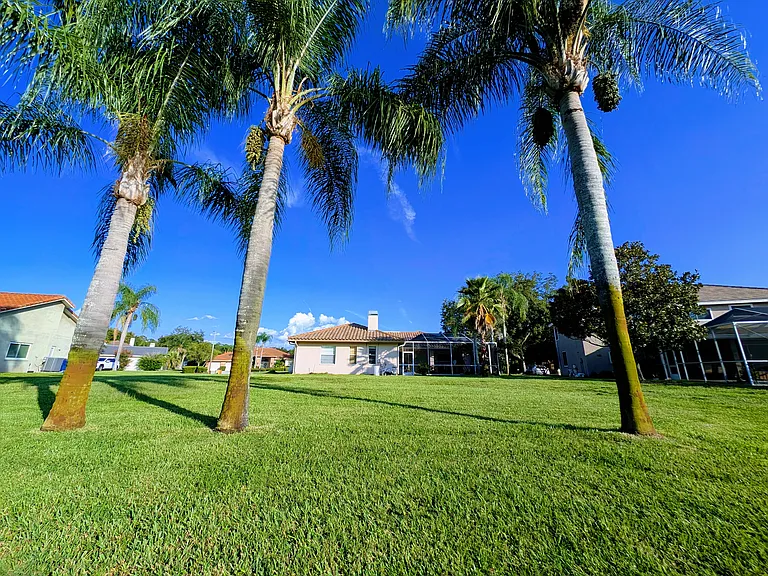 5667 Wellington Ct — Photo 49