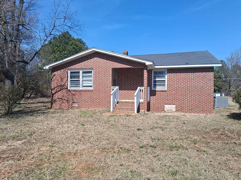 131 William Moody Ln — Photo 7