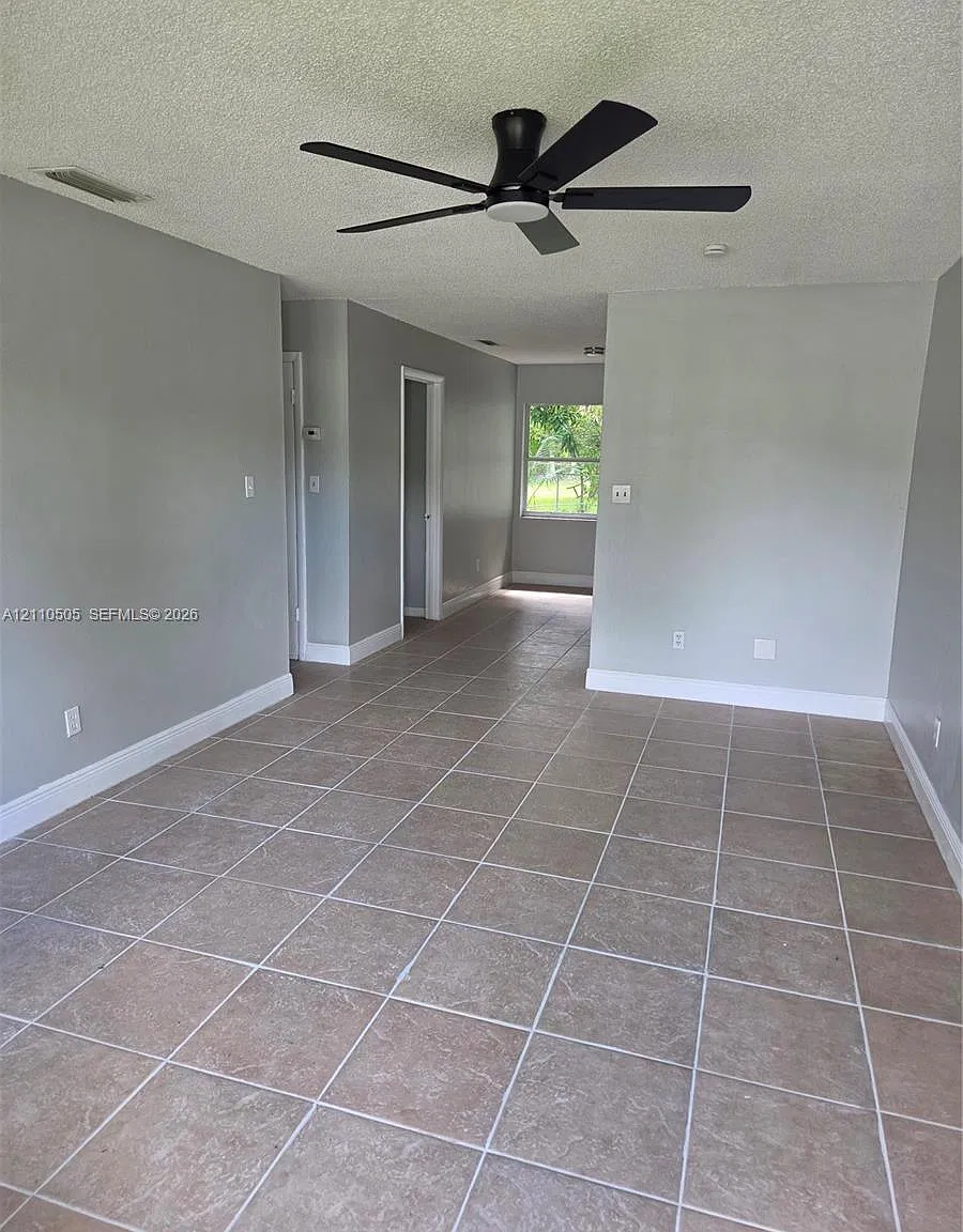 D D A Subdivision — Photo 3