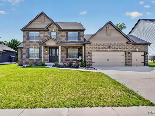 209 Haver Hill Dr, Lake Saint Louis, MO 63367