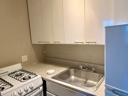 Rented by Prospect Heights Realty, Corp. | media 8