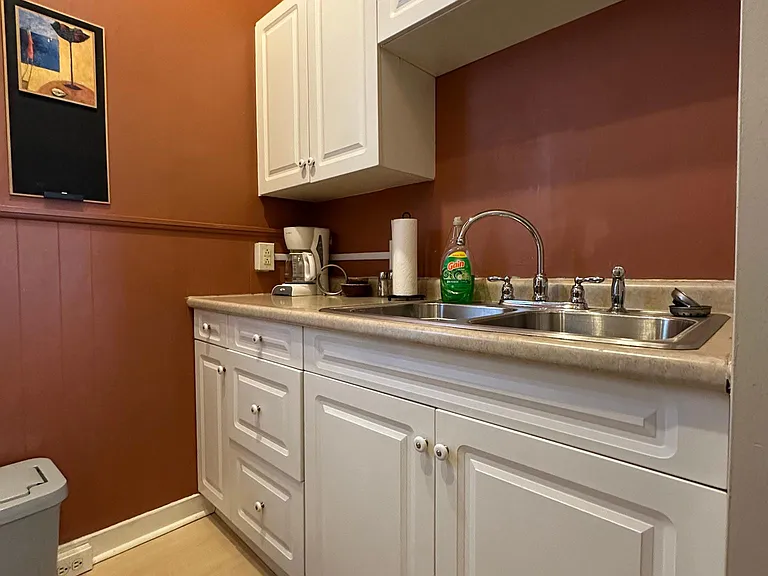 826 Main St #1 — Photo 9
