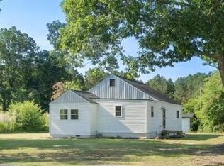 1906 Rice Rd, Sanford, NC 27330