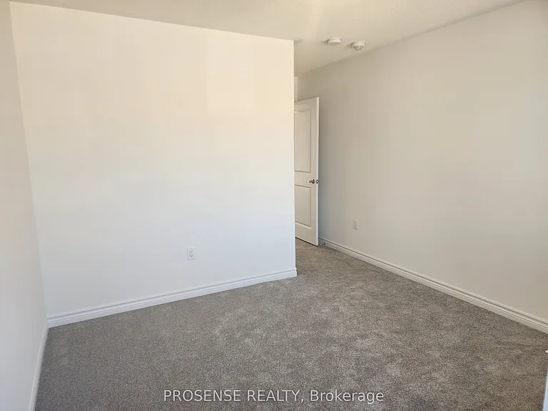 435 Van Dusen Ave — Photo 22