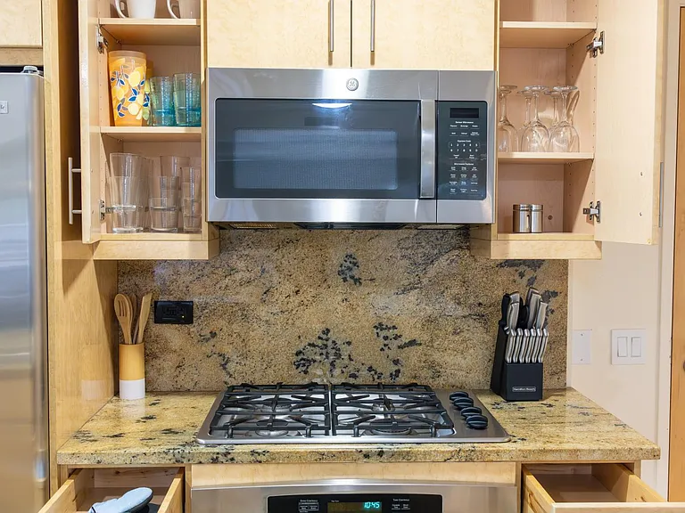 7131 E Rancho Vista Dr #3004 — Photo 25