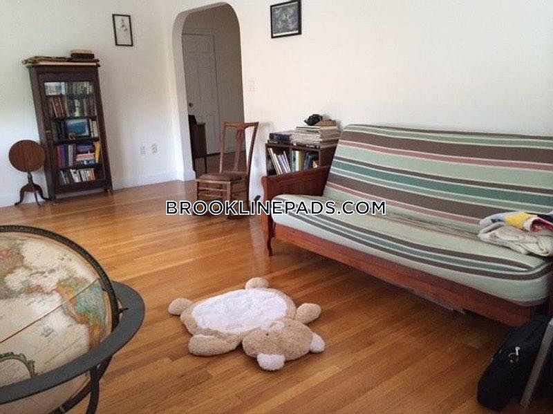 1st image of 24 Fairbanks St #6TT