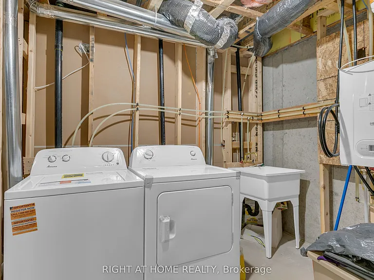 46 Focality Cres — Photo 26