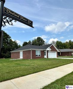373 Vineland Place Dr, Vine Grove, KY, 40175
