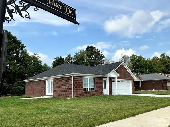 373 Vineland Place Dr, Vine Grove, KY 40175