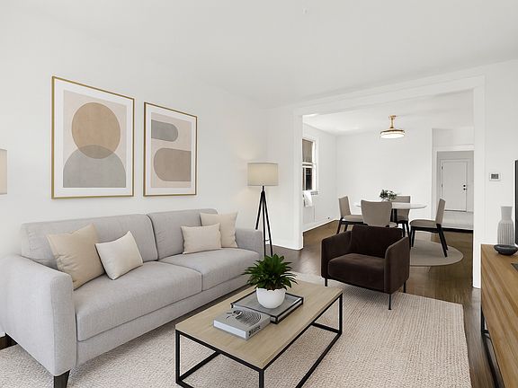 3rd image of 3836 W Diversey Ave #2