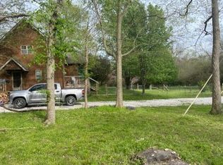 19813 Ivy Rd, Carthage, MO 64836