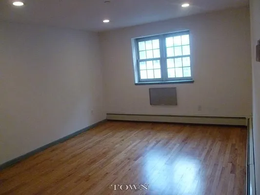 Rented by Town Residential | media 2