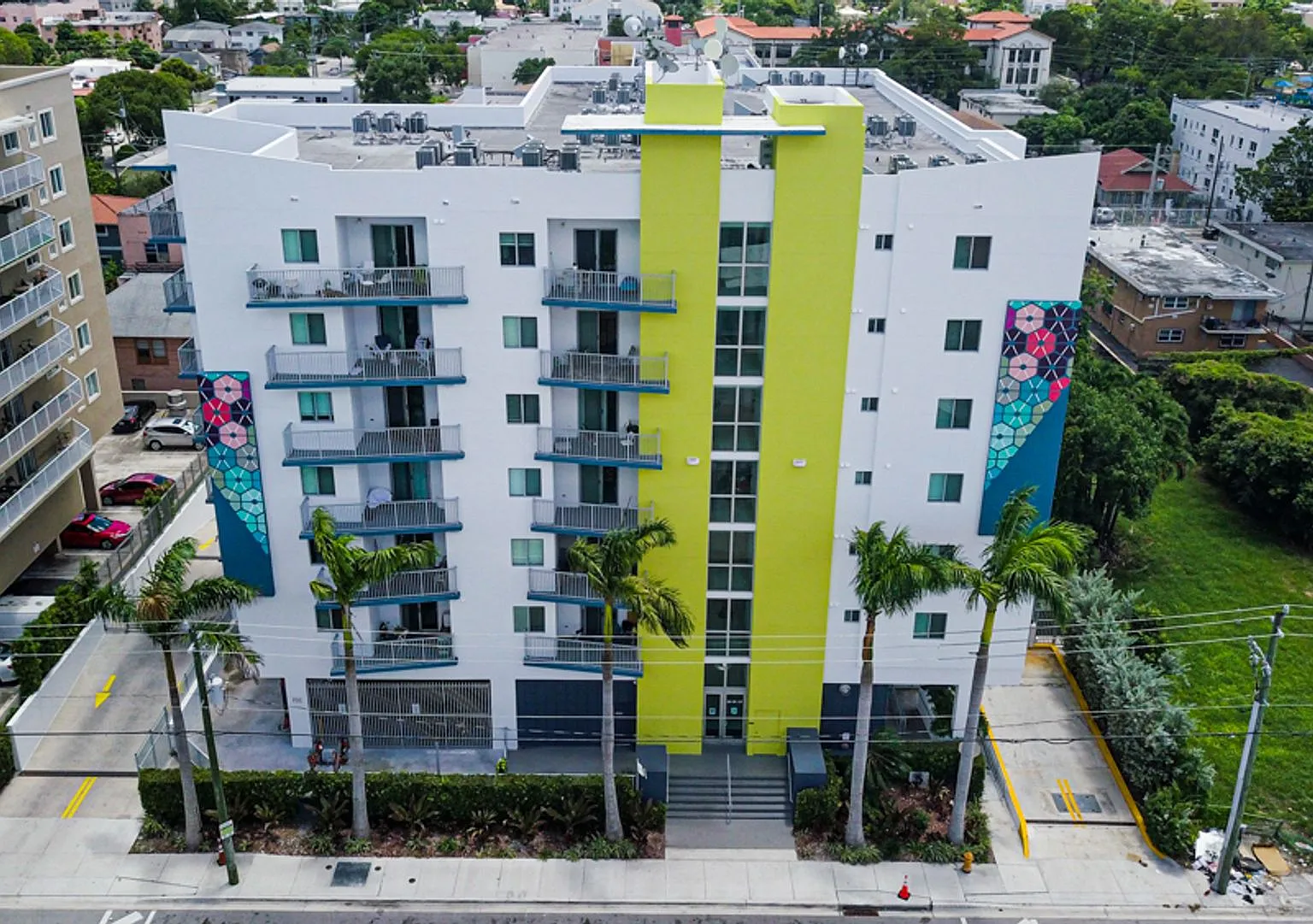 Vista del Rio Apartments — Photo 1